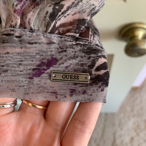 Guess Purple Print Blouse - Picture 4 of 7